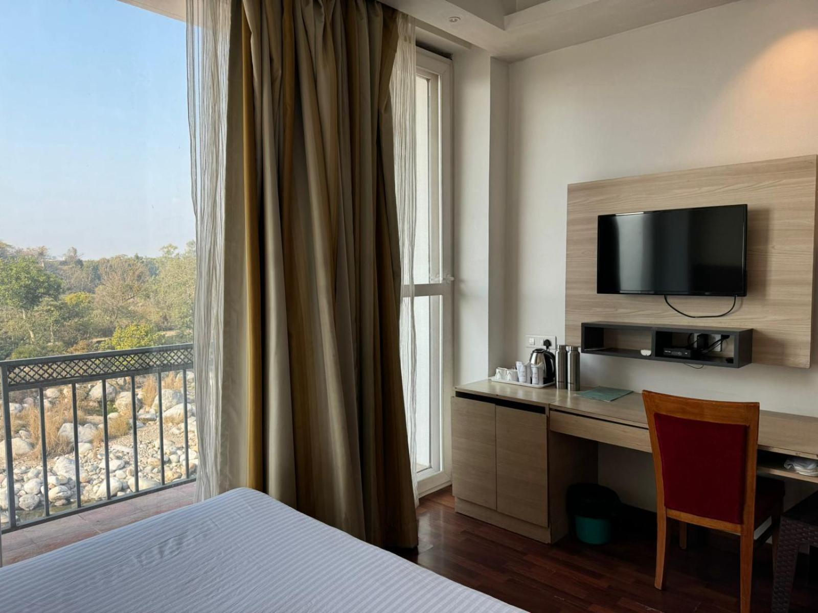 Hotel River Retreat Kangra Ngoại thất bức ảnh