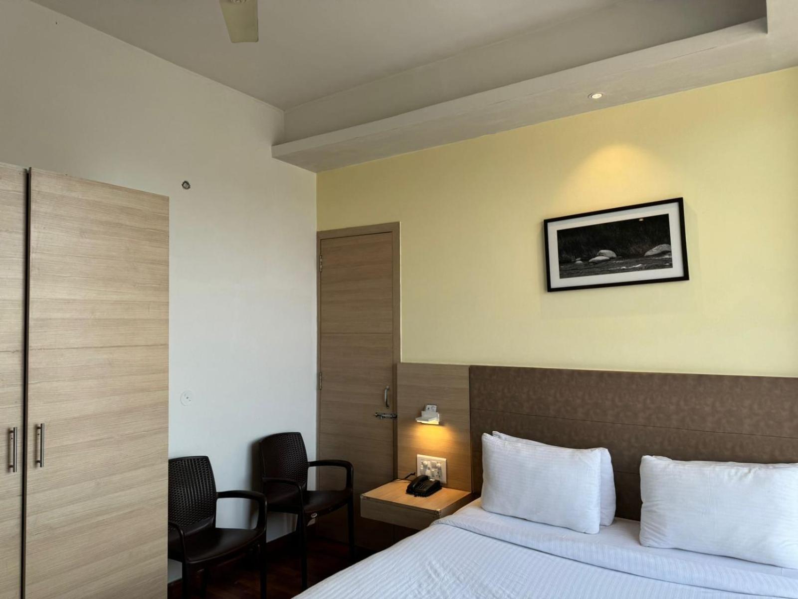 Hotel River Retreat Kangra Ngoại thất bức ảnh